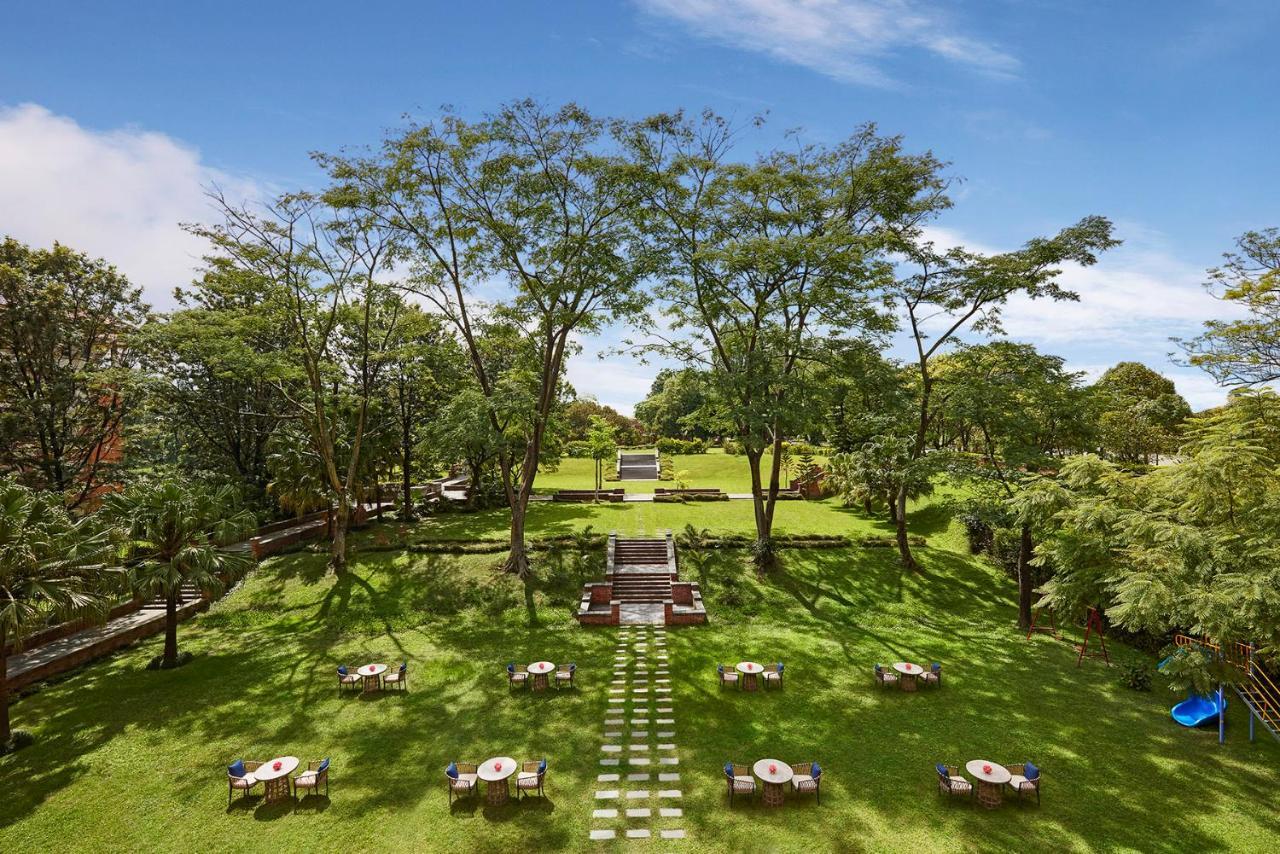 Hyatt Regency Kathmandu Hotel Bagian luar foto